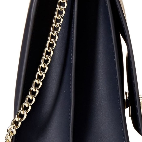 Zac Posen NWOT medium black Earthette Leather gold Chain Bag Accordion style - Picture 4 of 10